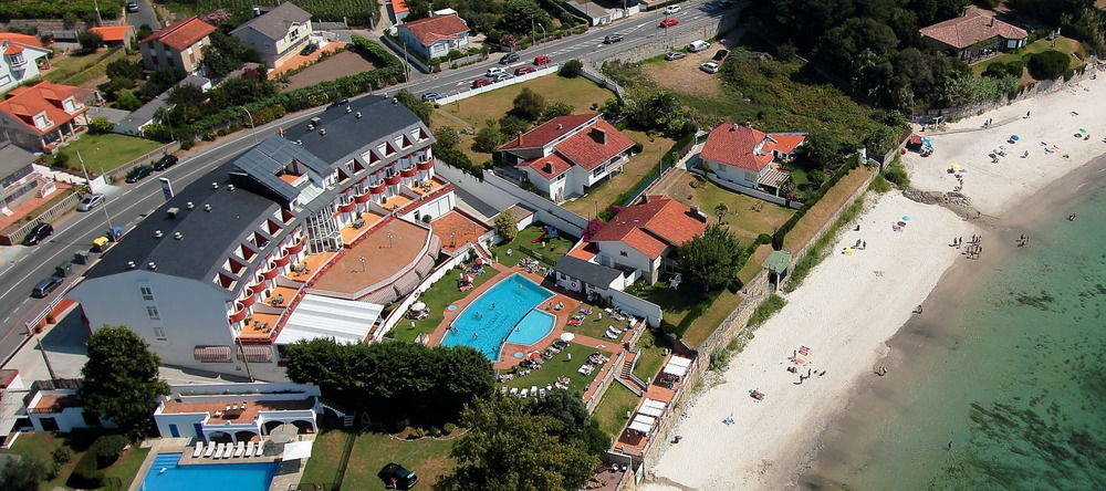 Hotel Spa Nanin Playa Sanxenxo Exterior photo