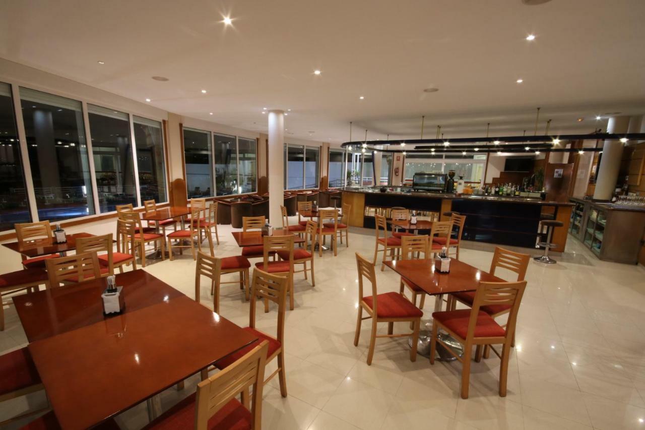 Hotel Spa Nanin Playa Sanxenxo Exterior photo